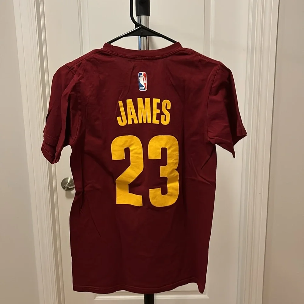 Adidas lebron James NBA Cleveland Cavalier tee #23